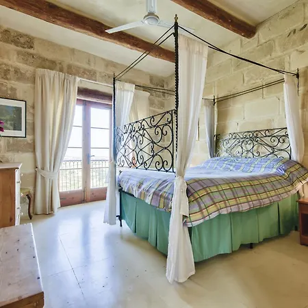 Farmhouse Lewza * Zebbug (Gozo)